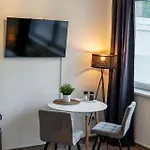 Am Kurpark Apartman *